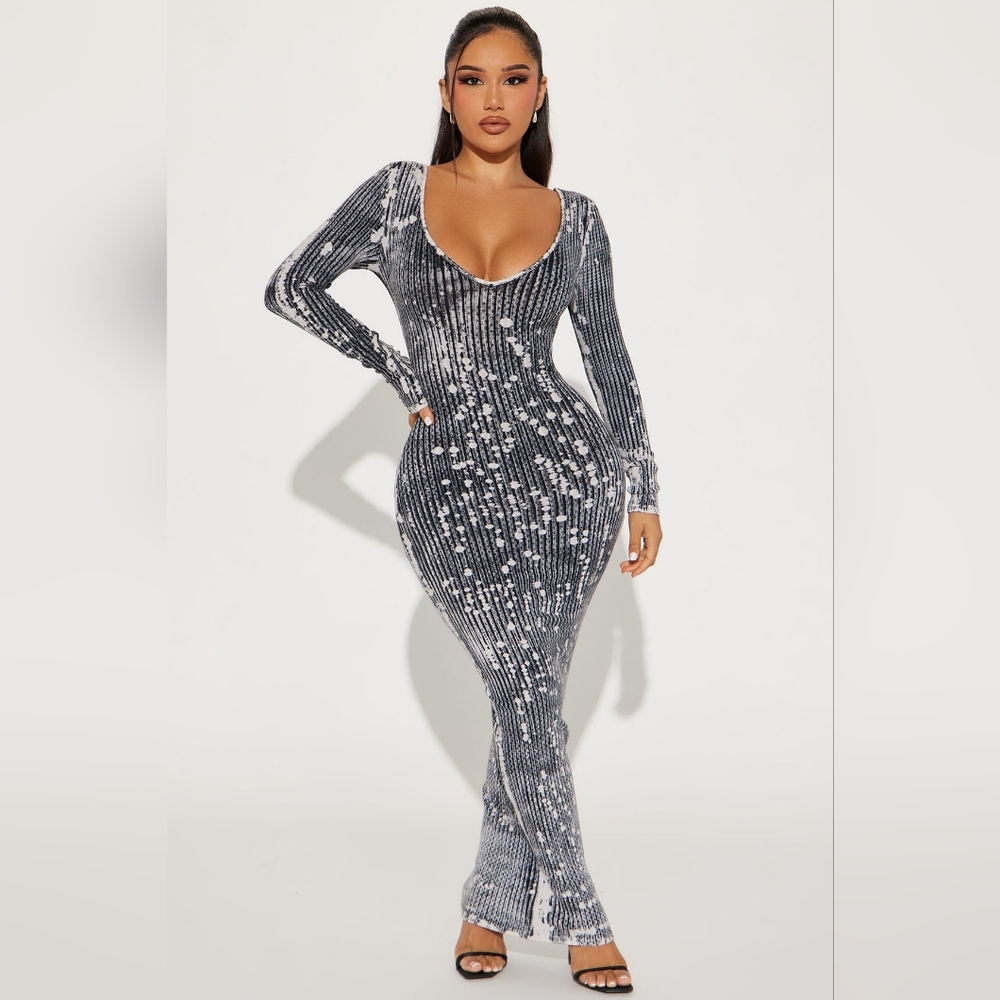SOLD OUT Fashion Nova REBECCA Midi Dress Grafitti Black/White Print SZ XL